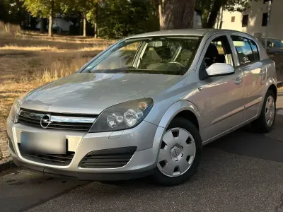 Gebraucht Opel Astra 105 PS (77 kW) 2006 Grau Kombi