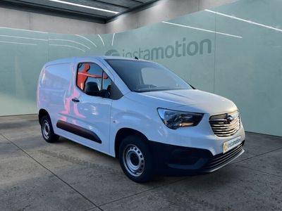 Weiß Gebraucht 2021 Opel Combo Selection Van / Kleinbus | 14.900 € (Teuer)