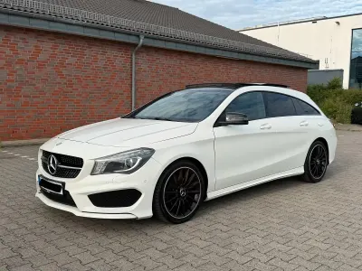 Gebraucht Mercedes CLA180 AMG line 122 PS (89 kW) 2015 Weiß Coupé