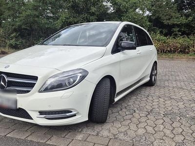 Mercedes B220
