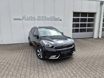 Gebraucht Kia Niro Vision 141 PS (103 kW) 2017 Auroraschwarz metallic SUV