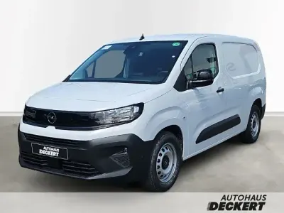 Używany Opel Combo-e Life XL drive 100 kW (136 KM) 2025 Biały Sedan/Limuzyna