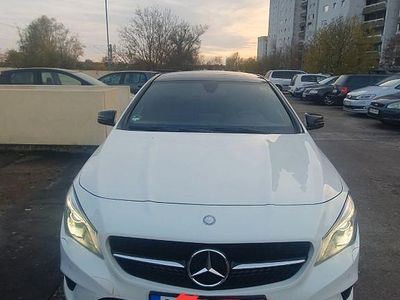 Gebraucht Mercedes CLA180 122 PS (89 kW) 2016 Weiß Limousine