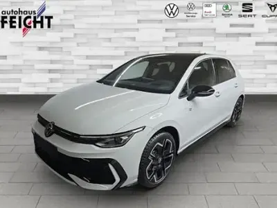 Ny VW Golf VIII R-line 150 HK (110 kW) 2026 Hvid Sedan