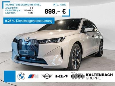 Nouă BMW iX 300 kW (408 CP) 2025 Gri SUV