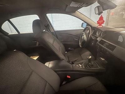 Silber Gebraucht 2003 BMW 520 Limousine | 1.799 € (Superpreis)