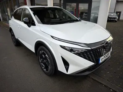 Neu Nissan Qashqai N-Connecta 205 PS (150 kW) 2026 Weiß SUV
