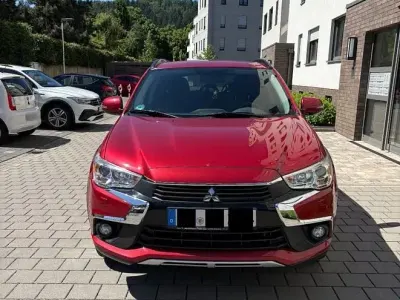 Używany Mitsubishi ASX Diamant Edition 150 KM (110 kW) 2016 Czerwony SUV