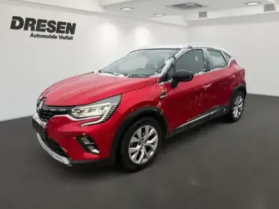 Begagnad Renault Captur Intens 158 HK (116 kW) 2022 Svart SUV