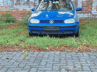 VW Golf IV
