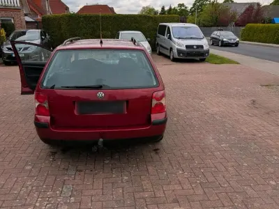 Gebraucht VW Passat 101 PS (74 kW) 2001 Rot Kombi