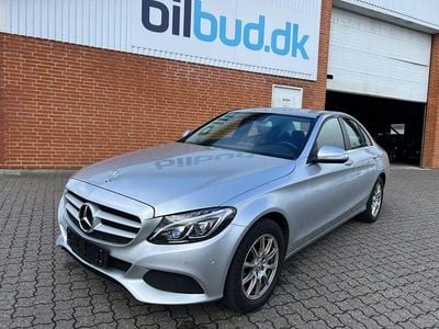 Gebraucht Mercedes C200 Avantgarde 184 PS (135 kW) 2014 Silber Limousine