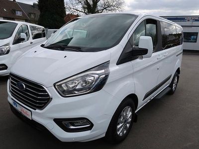 Usata Ford Tourneo Trend 105 CV (77 kW) 2022 Bianco Monovolume