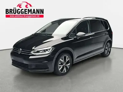 Neu VW Touran Comfortline 150 PS (110 kW) 2026 Grenadillschwarz metallic Van / Kleinbus