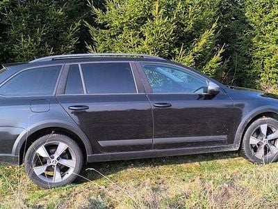 Używany Skoda Octavia 184 KM (135 kW) 2014 Czarny Hatchback
