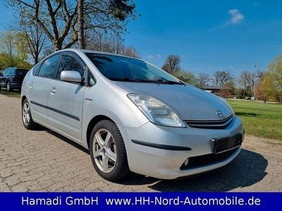 Second-hand Toyota Prius Sol 77 CP (56 kW) 2006 Argintiu Hatchback