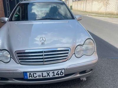 Mercedes C180