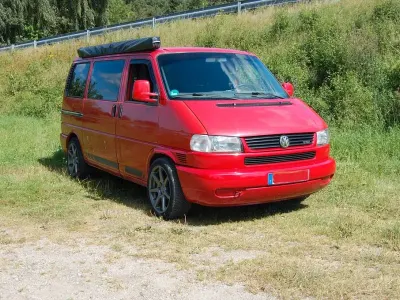 Gebraucht VW T4 102 PS (75 kW) 1996 Rot Van