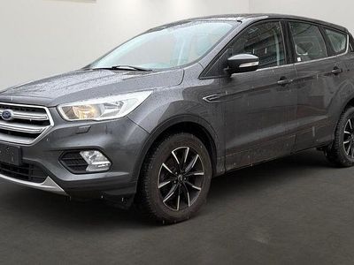 Gebraucht Ford Kuga Trend 150 PS (110 kW) 2019 Grau SUV
