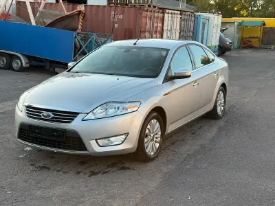 Gebraucht Ford Mondeo 145 PS (106 kW) 2007 Silber Limousine