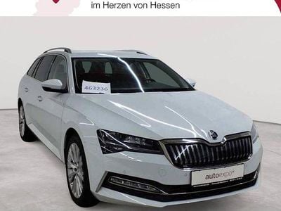 Moonweiß perleffekt Gebraucht 2022 Skoda Superb Style Kombi | 19.790 € (Guter Preis)