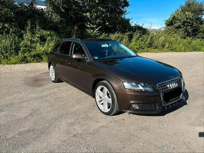 Gebraucht Audi A4 140 PS (102 kW) 2012 Braun Kombi