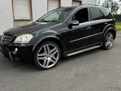Gebraucht Mercedes ML420 306 PS (225 kW) 2008 Schwarz SUV