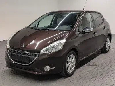 Gebraucht Peugeot 208 Style 82 PS (60 kW) 2013 Schwarz Kleinwagen