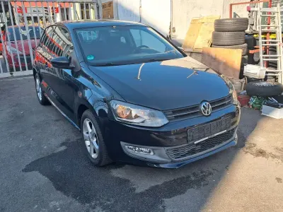 Używany VW Polo Black Edition 60 KM (44 kW) 2011 Czarny Hatchback