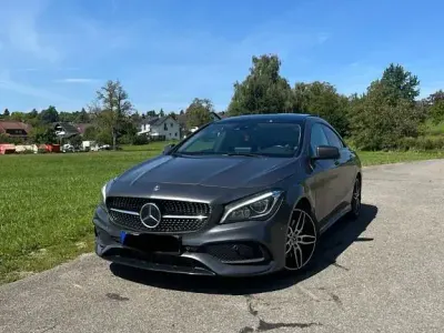 Gebraucht Mercedes CLA250 211 PS (155 kW) 2018 Grau Coupé
