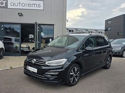 Schwarz Gebraucht 2019 VW Touran Highline Van / Kleinbus | 22.399 € (Guter Preis)