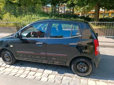 Begagnad Kia Picanto 2005 Halvkombi