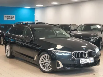 Gebraucht BMW 530e Luxury Line 292 PS (214 kW) 2022 Schwarz Limousine