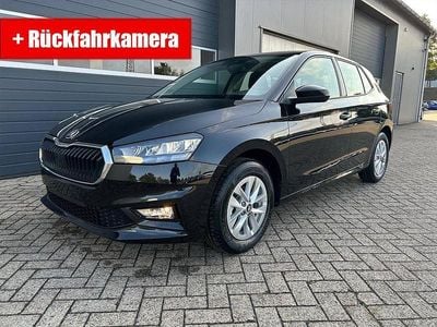 Deep black perleffekt Neu 2025 Skoda Fabia Selection | 21.085 € (Guter Preis)