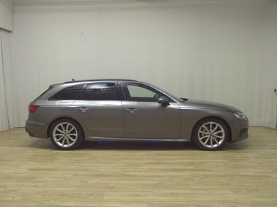 Gebraucht Audi A4 Advanced 204 PS (150 kW) 2022 Grau Kombi