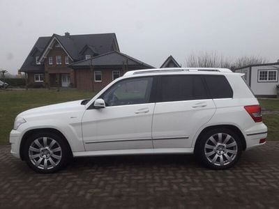 Calcitweiss unilack Gebraucht 2012 Mercedes GLK220 SUV | 21.490 € (Teuer)