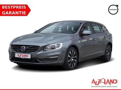 Grau Gebraucht 2018 Volvo V60 Kombi | 18.990 € (Fairer Preis)