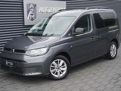 Usata VW Caddy Life 102 CV (75 kW) 2021 Grigio Monovolume