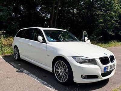 BMW 325