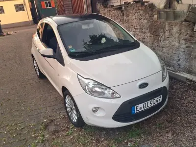 Gebraucht Ford Ka Trend 69 PS (50 kW) 2010 Weiß Kleinwagen