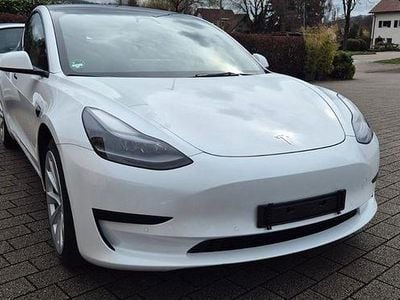 Gebraucht Tesla Model 3 RWD 239 kW (325 PS) 2021 Weiß Limousine