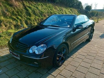 Gebraucht Mercedes CLK200 Avantgarde 163 PS (119 kW) 2004 Schwarz Cabrio