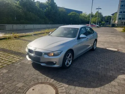 Gebraucht BMW 316 Sport Line 116 PS (85 kW) 2012 Silber Limousine