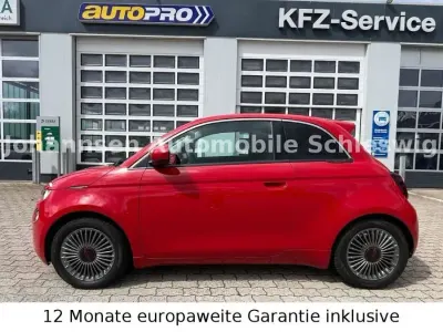 Gebraucht Fiat 500e Icon 86 kW (118 PS) 2022 Rot Kleinwagen