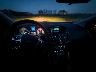 Używany Ford Focus 101 KM (74 kW) 2013 Niebieski Kombi