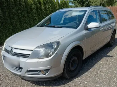 Gebraucht Opel Astra Elegance 125 PS (91 kW) 2004 Silber Kombi