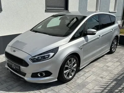 Gebraucht Ford S-MAX ST-Line 160 PS (117 kW) 2018 Silber Van / Kleinbus