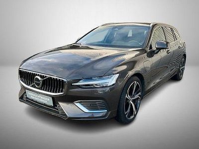 Gebraucht Volvo V60 Plus 253 PS (186 kW) 2022 Grau Kombi