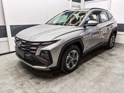 Neu Hyundai Tucson Style 160 PS (117 kW) 2025 Shimmering silver r2t SUV