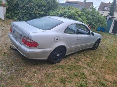 Mercedes CLK320